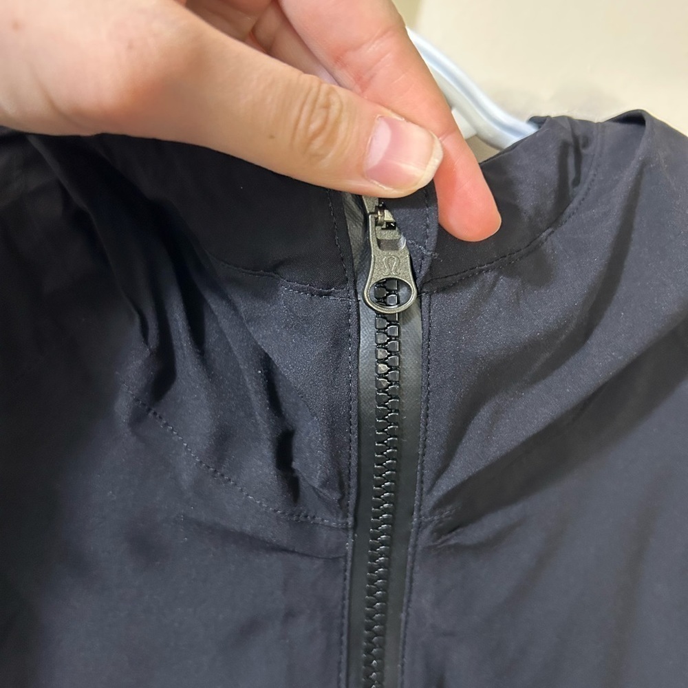 Lululemon Rise & Shine Jacket II - Picture 5 of 12